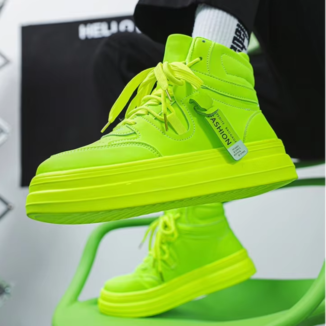 Monarch Height Shoe