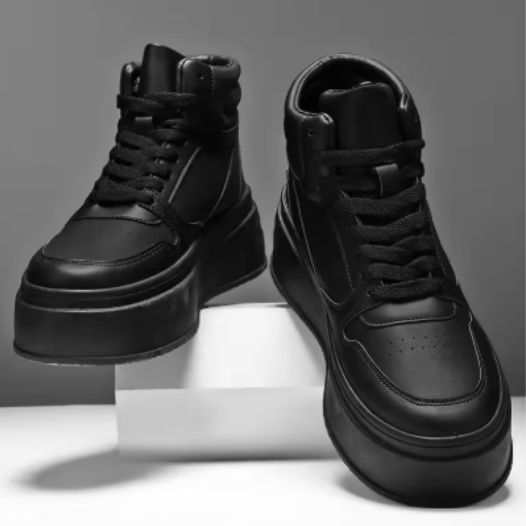 Monarch Height Shoe