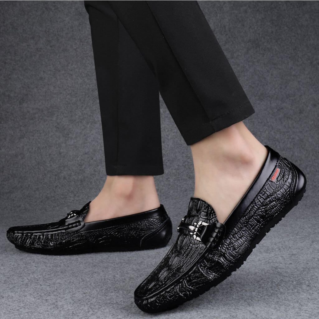 Valor Leather Moccasins