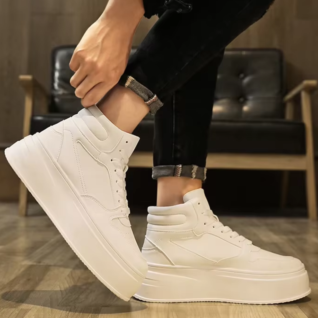 Monarch Height Shoe