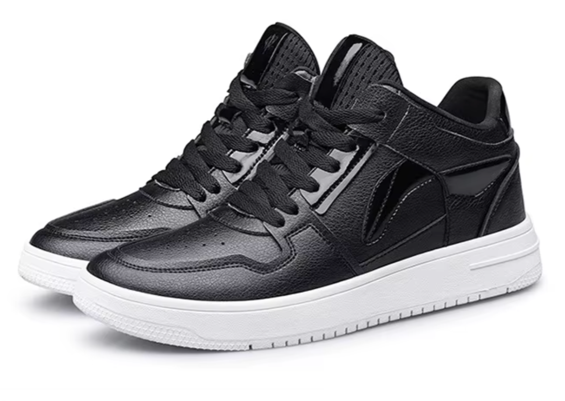 Triumph Lift Sneaker