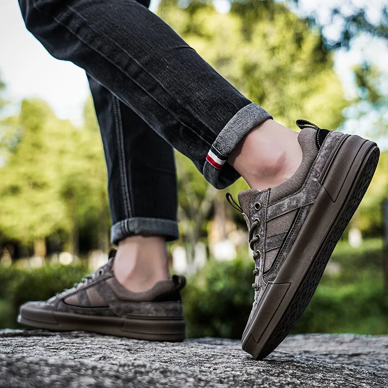 UrbanDrift – Premium Leather Mesh Sneakers