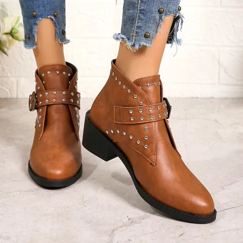 Isella Ankle Boots