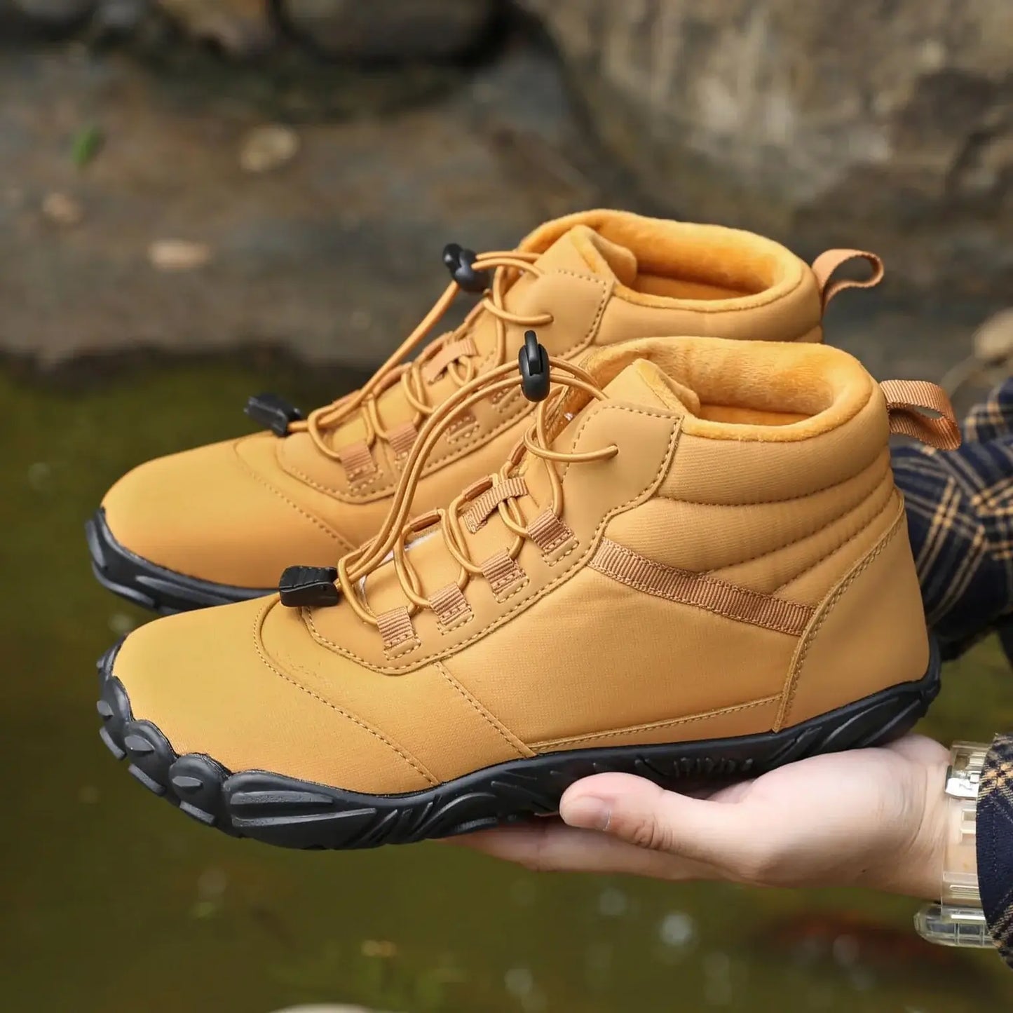 EverWarm – Fleece-Lined Barefoot Boots