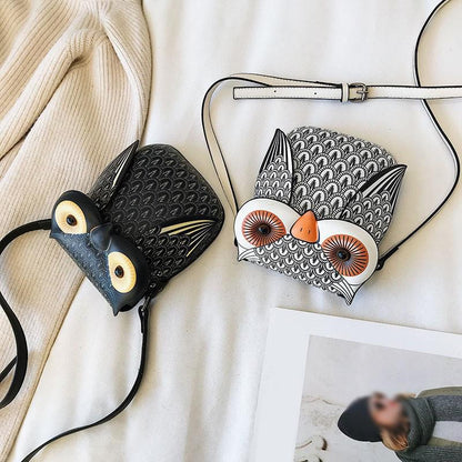 Chloe – Retro Cat Crossbody